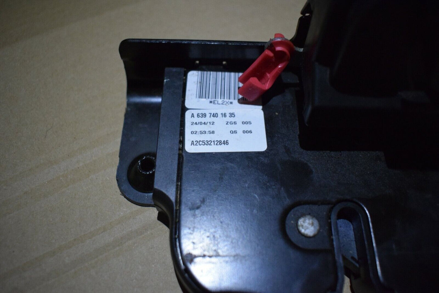 Original Mercedes Benz Vito viano W639 Hintere Heckklappe Schloss a6397401635