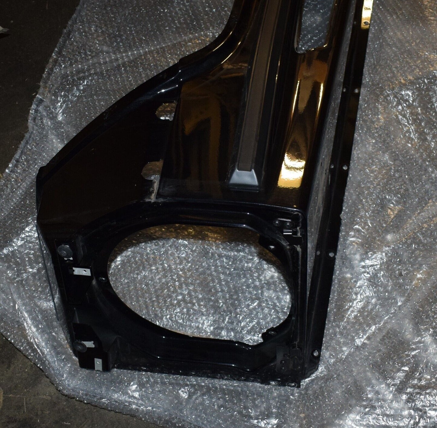 Original Mercedes Kotflügel Obsidianschwarz w463 G Klasse rechts A4638807006