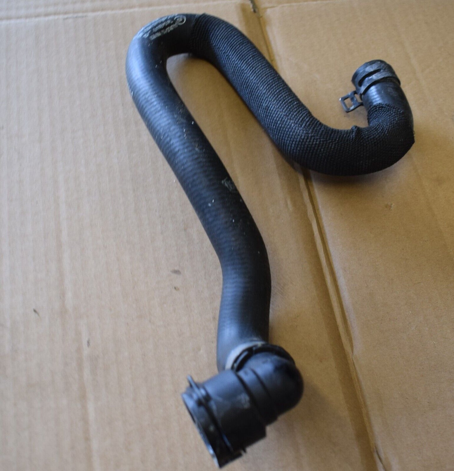 Original Mercedes w117 CLA a2468303196 Kühlmittelschlauch