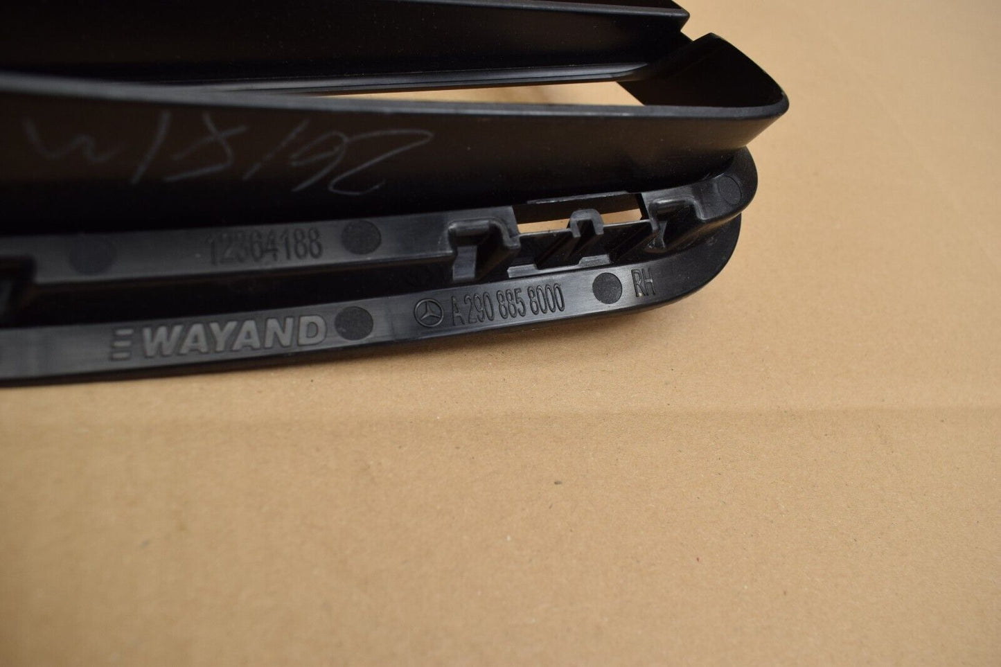 Original Mercedes GT X290 Abdeckung Stoßfänger a2908858000