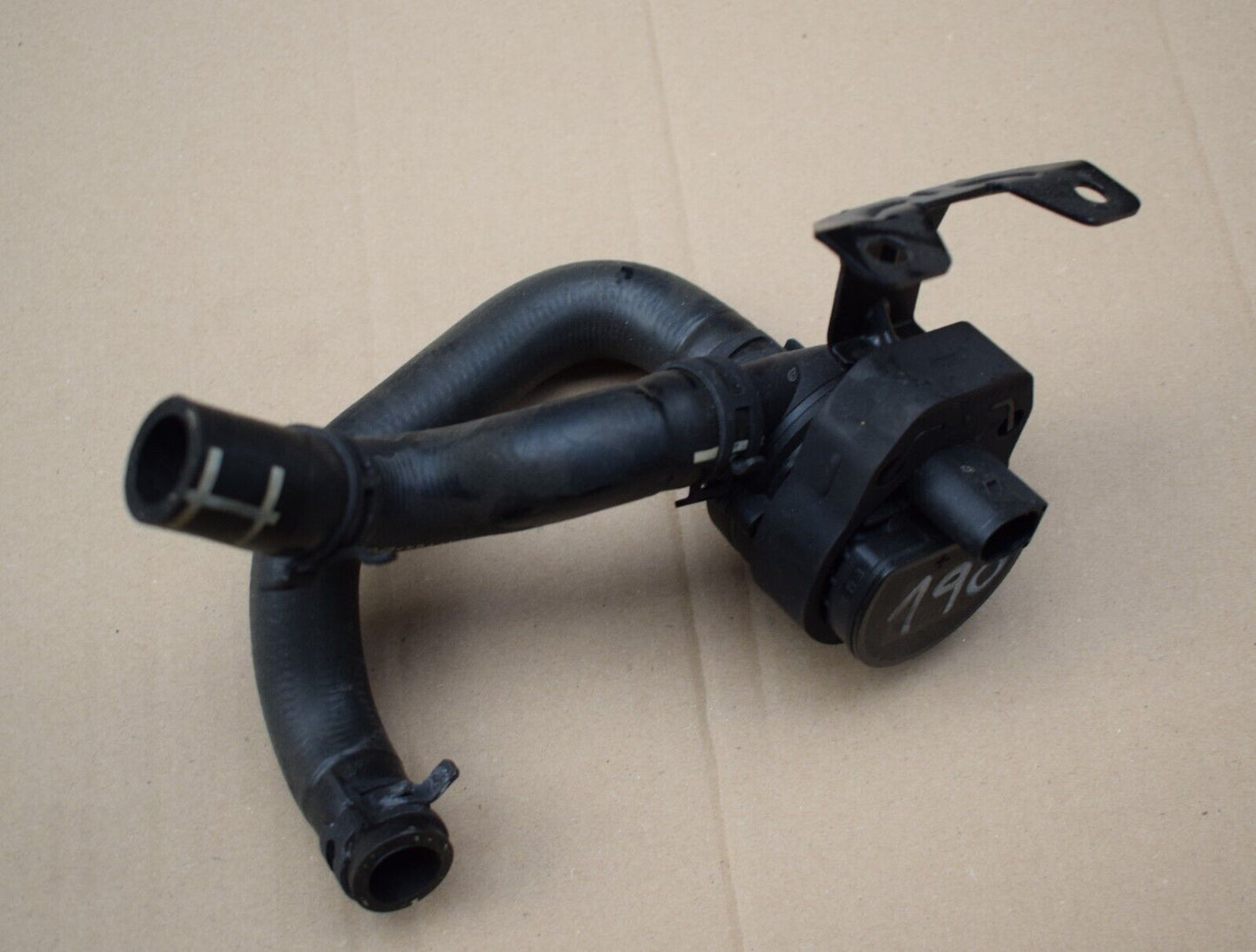 Original Mercedes w447 Zusatzwassrpumpe Wasser Pumpe a2118350028 a4478320823