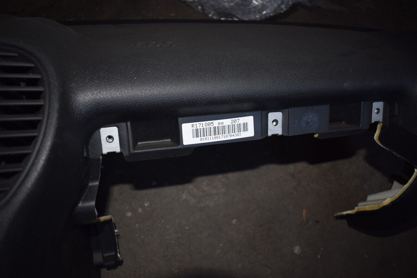 original Mercedes SLKR R171 Armaturenbrett schwarz 171