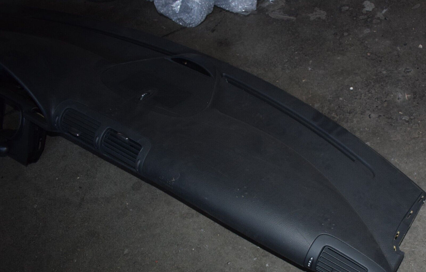 Original Mercedes w203 C Klasse Armaturenbrett a2036800187