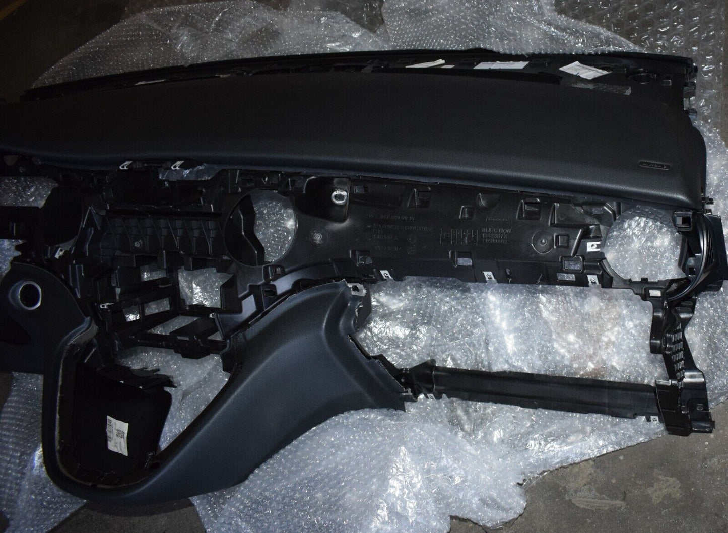 Original Mercedes V Klasse w447 Armaturenbrett Cockpit schwarz 447