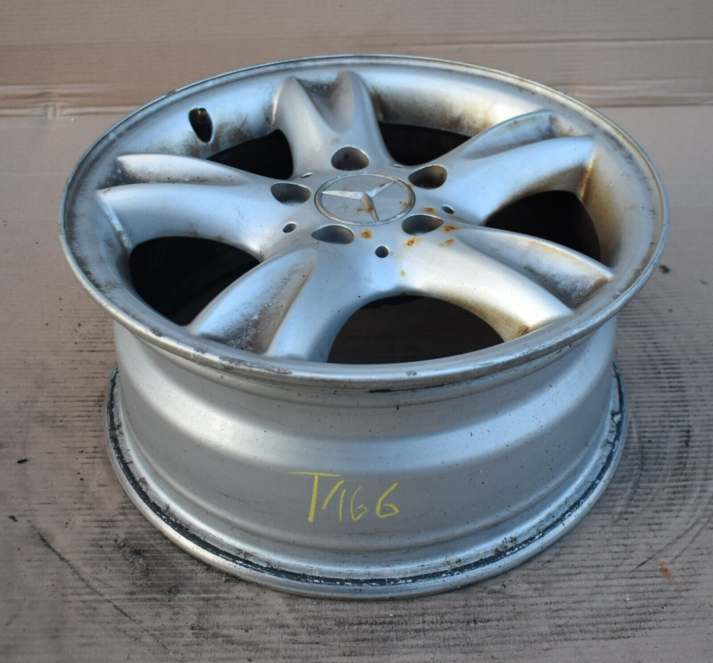 1x Original Mercedes w209 CLK Felge a2094010102 7Jx16 ET 37 Felge 209