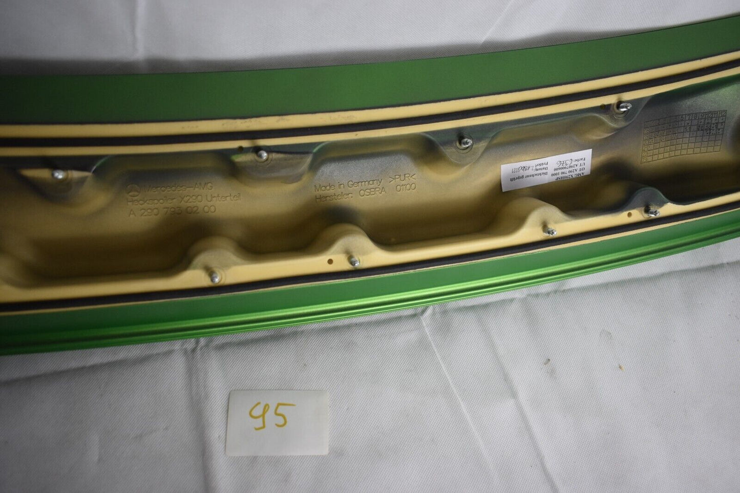 Original Mercedes AMG GT X290 rear Spoiler Unterteil Unterbau Green hell magno