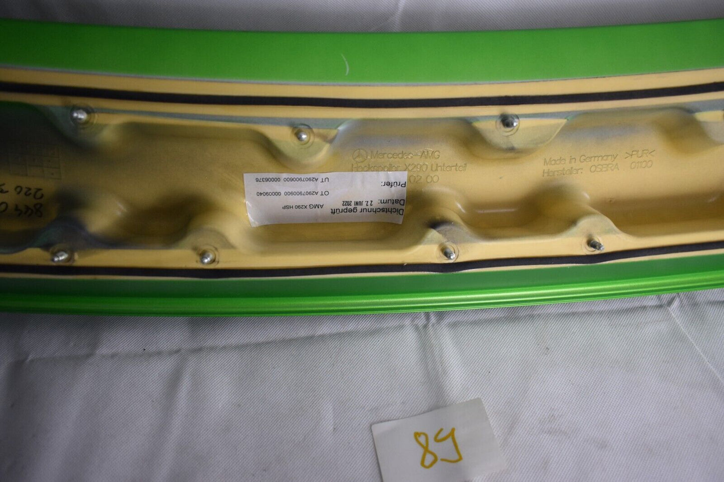 Original Mercedes AMG GT 290 X290 rear Spoiler Unterteil Unterbau Green hell mag