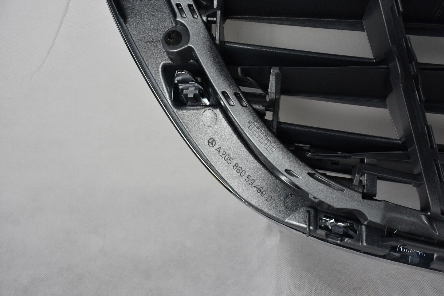 Original Mercedes Kühlergrill Grill w205 C Klasse a2058801583