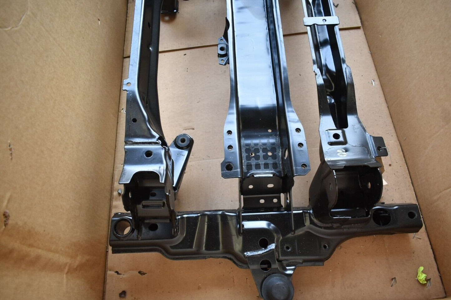 Original Mercedes Sprinter w907 Integralträger a9076206801 Vorderachsträger