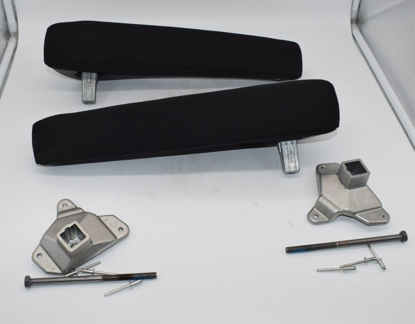 Original Mercedes Sprinter w906 Armlehne rechts links Nachrüstsatz Stoff Paar