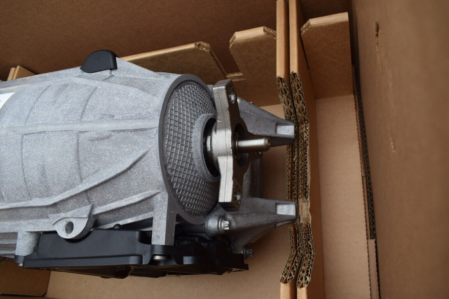 NEU Original Mercedes Automatikgetriebe w221 S 7G Getriebe a2212705702 OVP