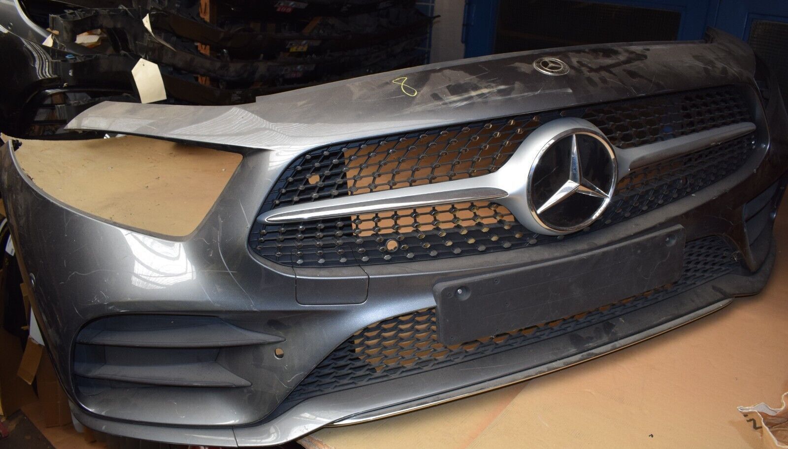 MERCEDES AROCS RECHTER STOßSTANGENSPOILER