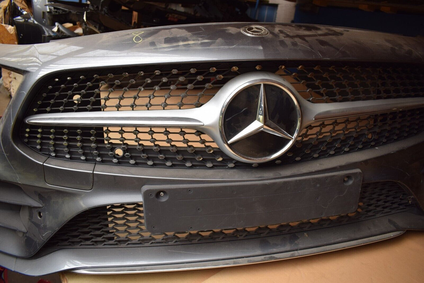 Original Mercedes Stoßstange Klasse vorne AMG Line