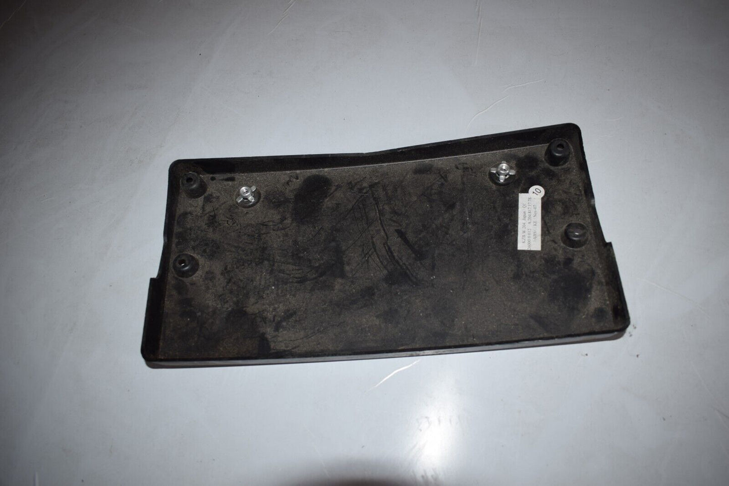 Original Mercedes w204 C Klasse Kennzeichenblende a2048171778 Japan