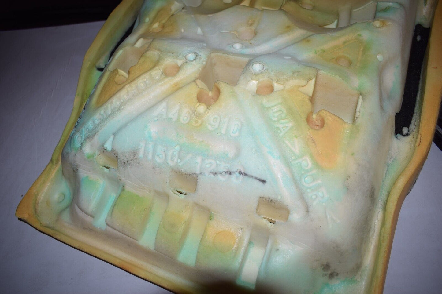 Original Mercedes G Klasse w463 Sitzfläche Fahrersitz Schaumteil