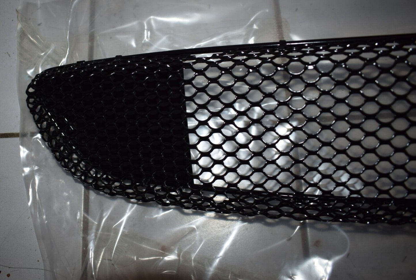 Original Mercedes R171 Abdeckung Stoßfänger Gitter SLK AMG a1718850053