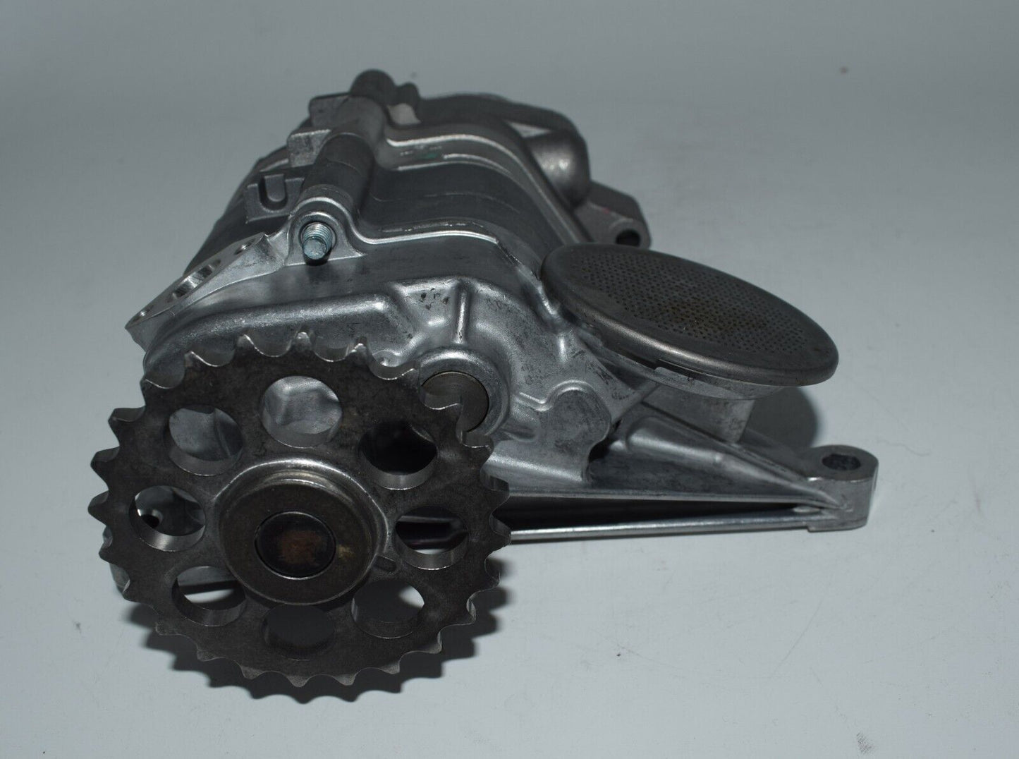 Original Mercedes R1371810201 Ölpumpe oilpump 1371810201