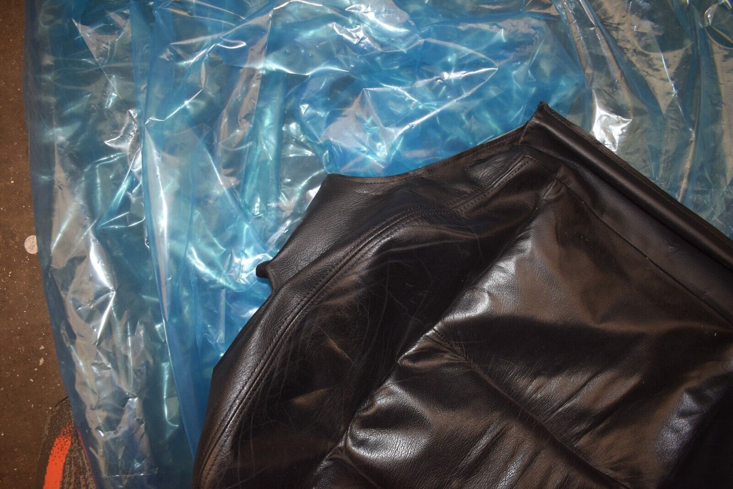 Original Mercedes G Klasse w463 Beifahrersitz unten Leder schwarz Lederbezug