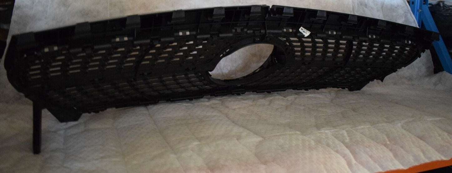 Original Mercedes Kühlergrill Grill CLA w117 X117 Diamantgrill a1178801503