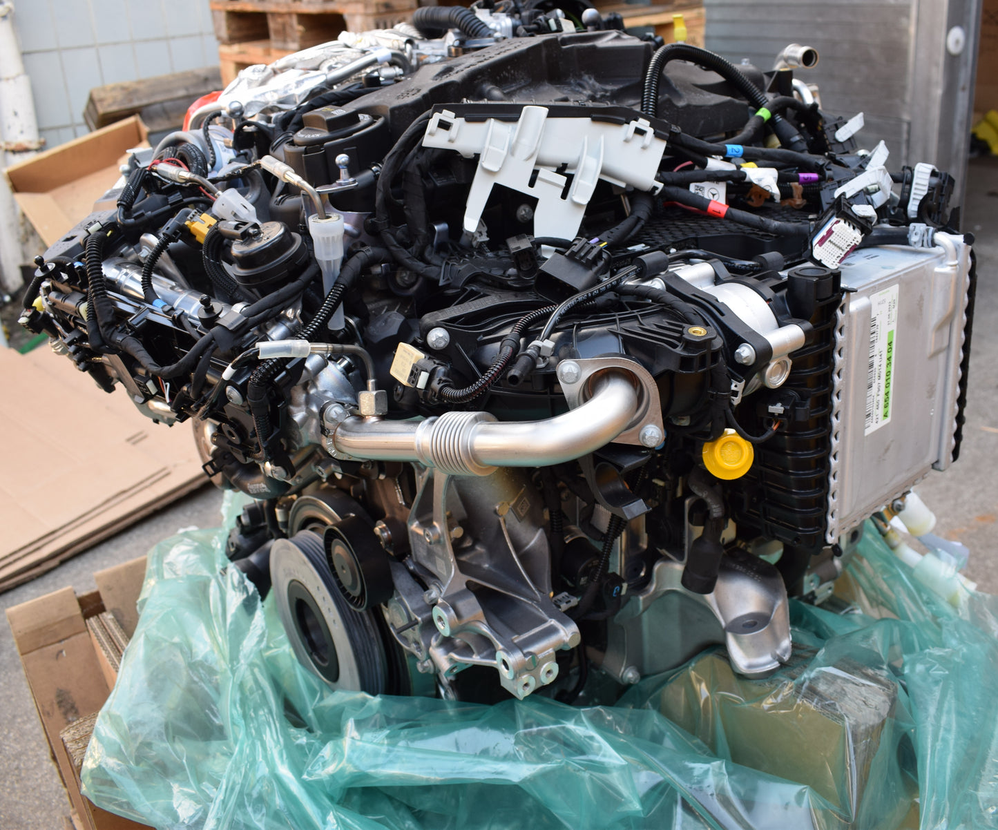 1x Original Mercedes w907 w910 Motor NEU OM65920 a6540103404 0 KM