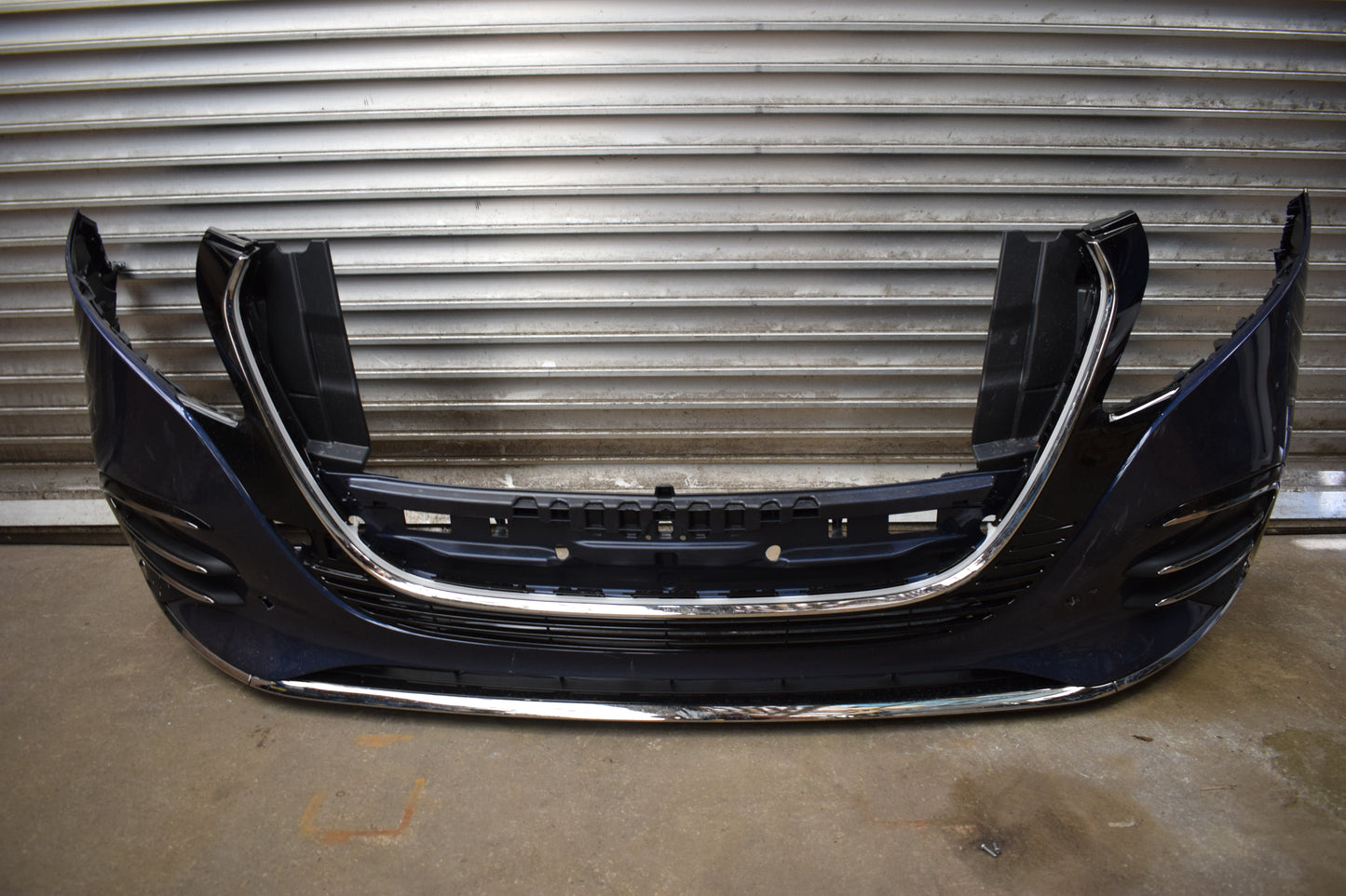 Original Mercedes V klasse w447 AMG Stoßstange Mopf 2