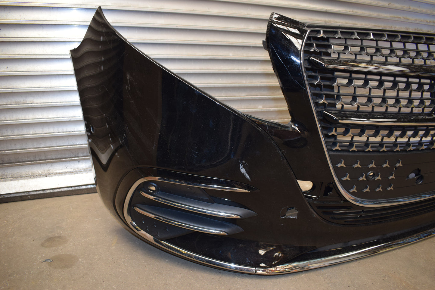 Original Mercedes V klasse w447 AMG Stoßstange Mopf 2 Grill beleuchtet