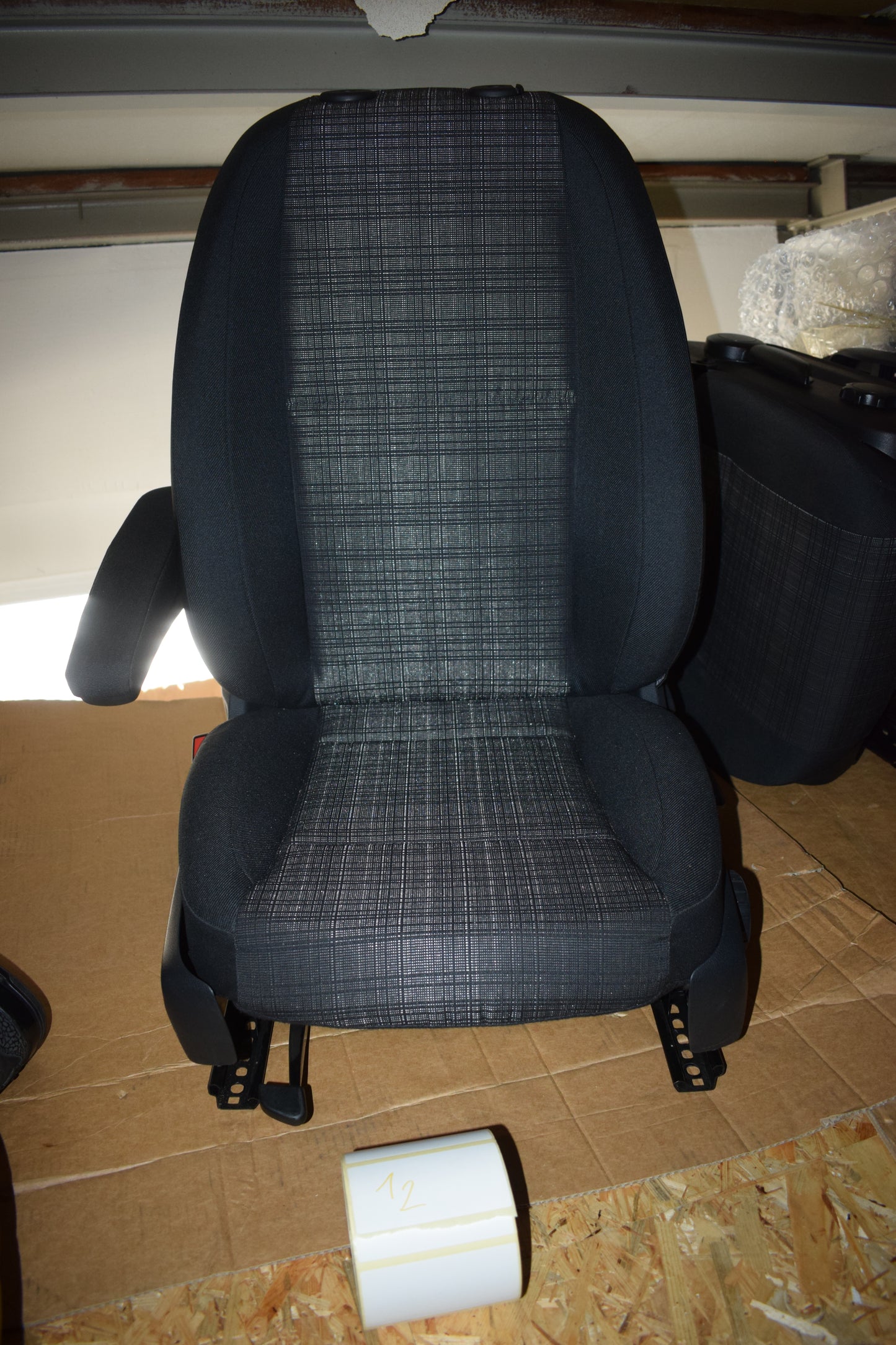 Original Mercedes w447 Fahrersitz Vito Sitz vorne links Stoff Tunja