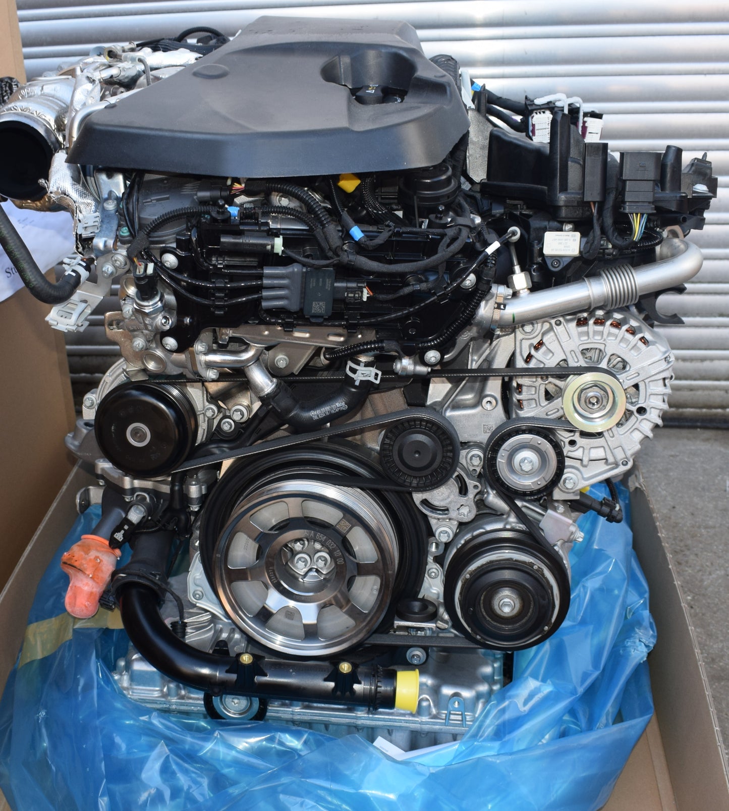 1x Original Mercedes w907 w910 Motor wie NEU 654.920 a6540102706 501 KM