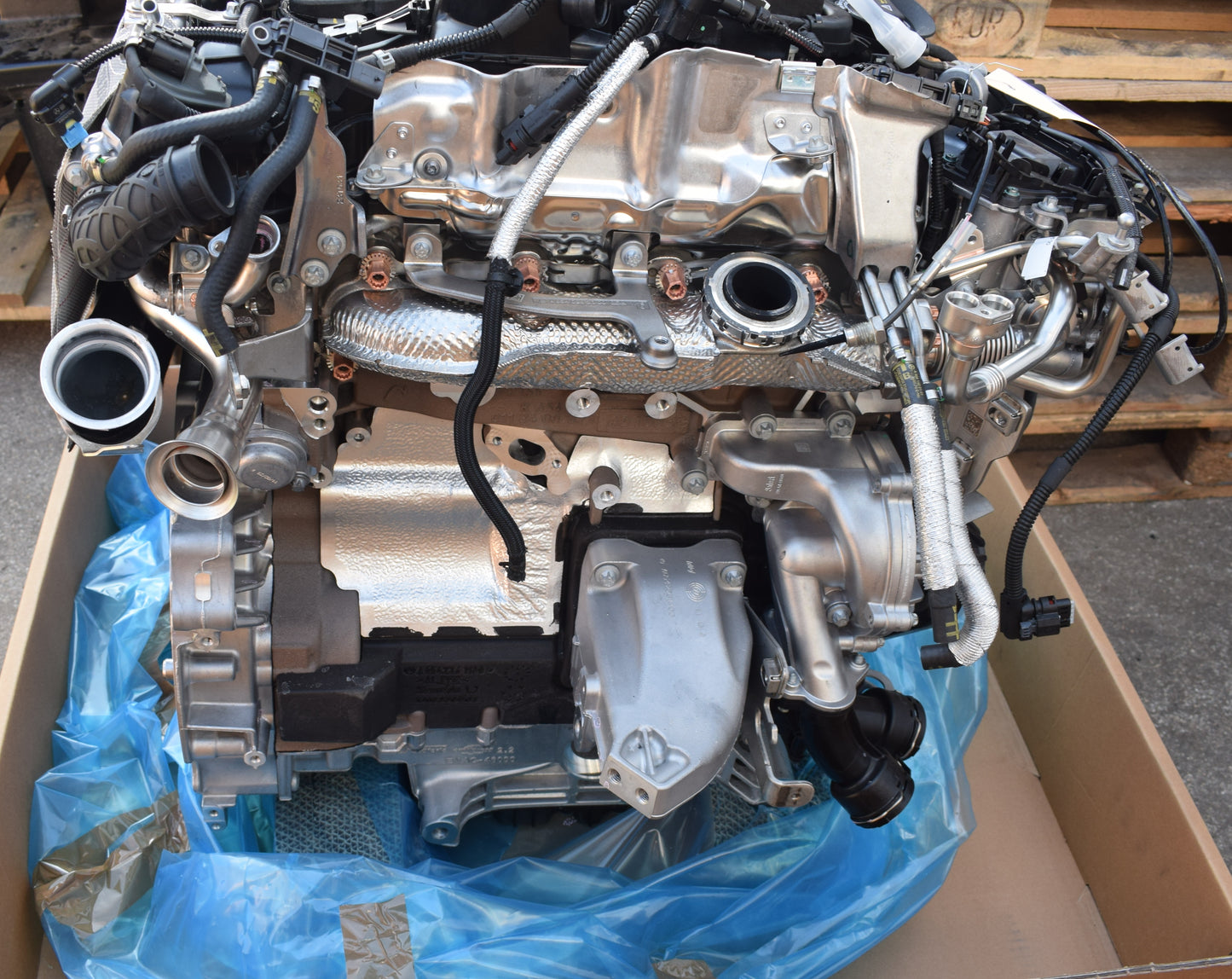 1x Original Mercedes w206 C Klasse Motor wie NEU 654.820 A6540101211 810KM