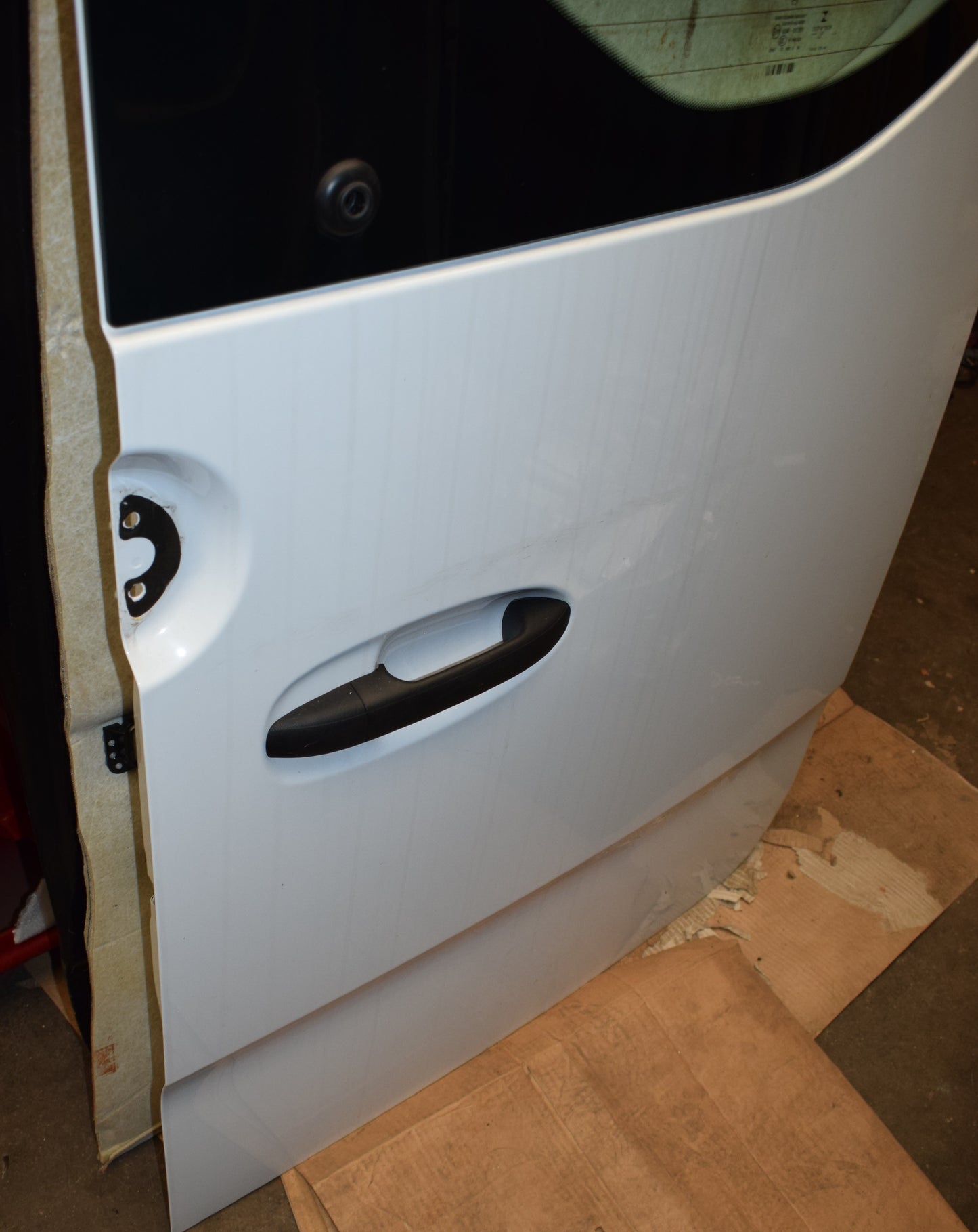Original Mercedes w907 w910 Sprinter Hecktür Tür hinten a9077405400 Arktikweiss