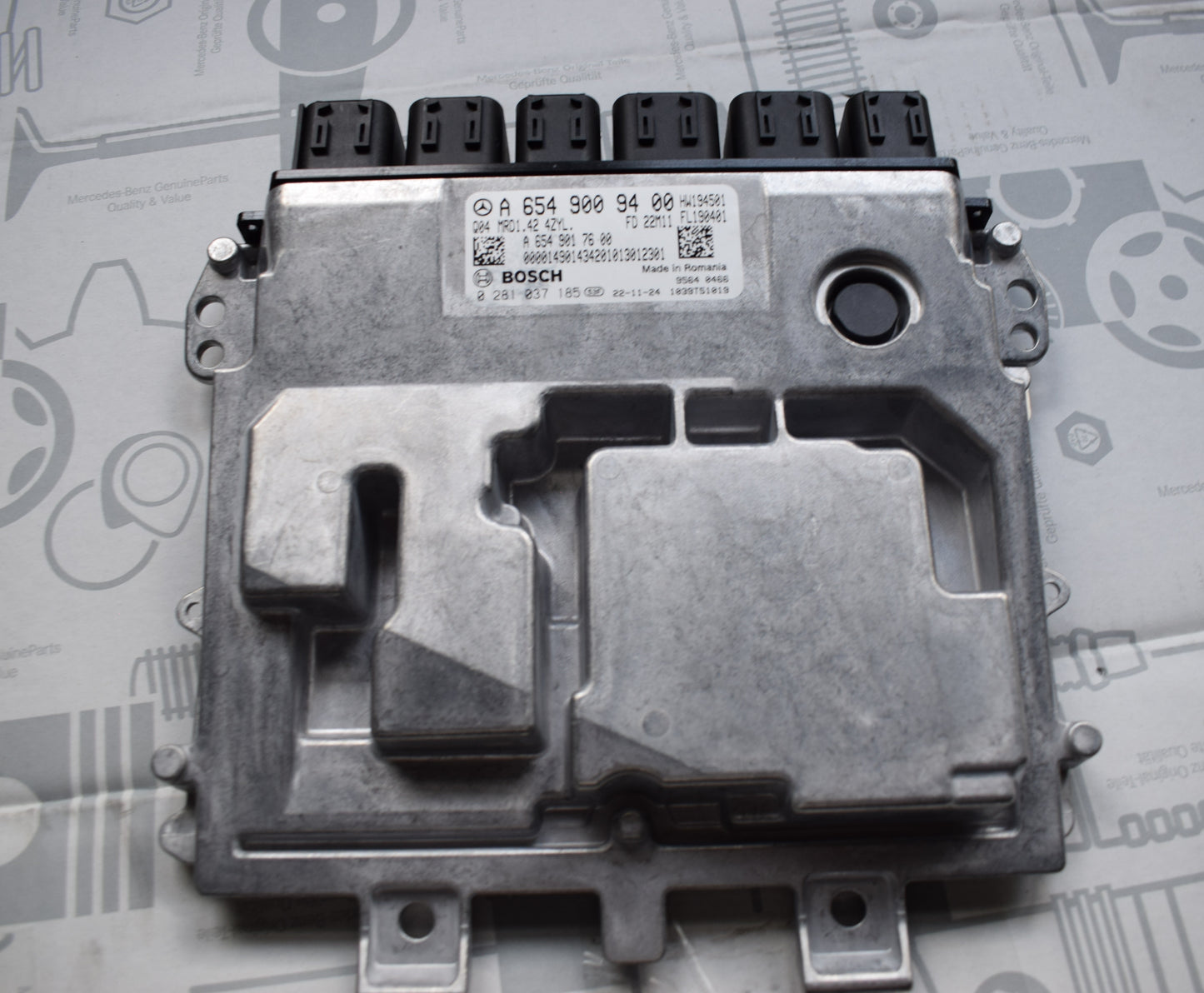 Original Mercedes Motorsteuergerät w907 w447 OM654 A6549009400