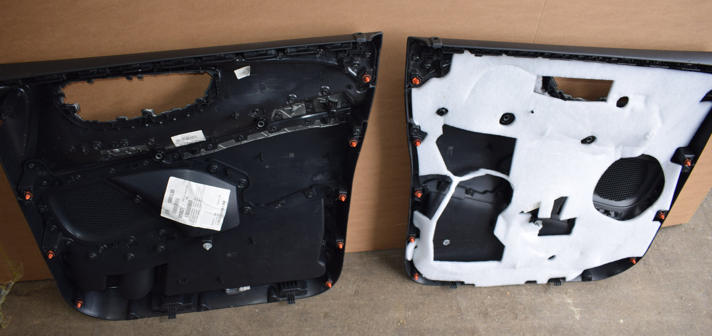 Original Mercedes Türverkleidung vorne Türpappe V Klasse W447