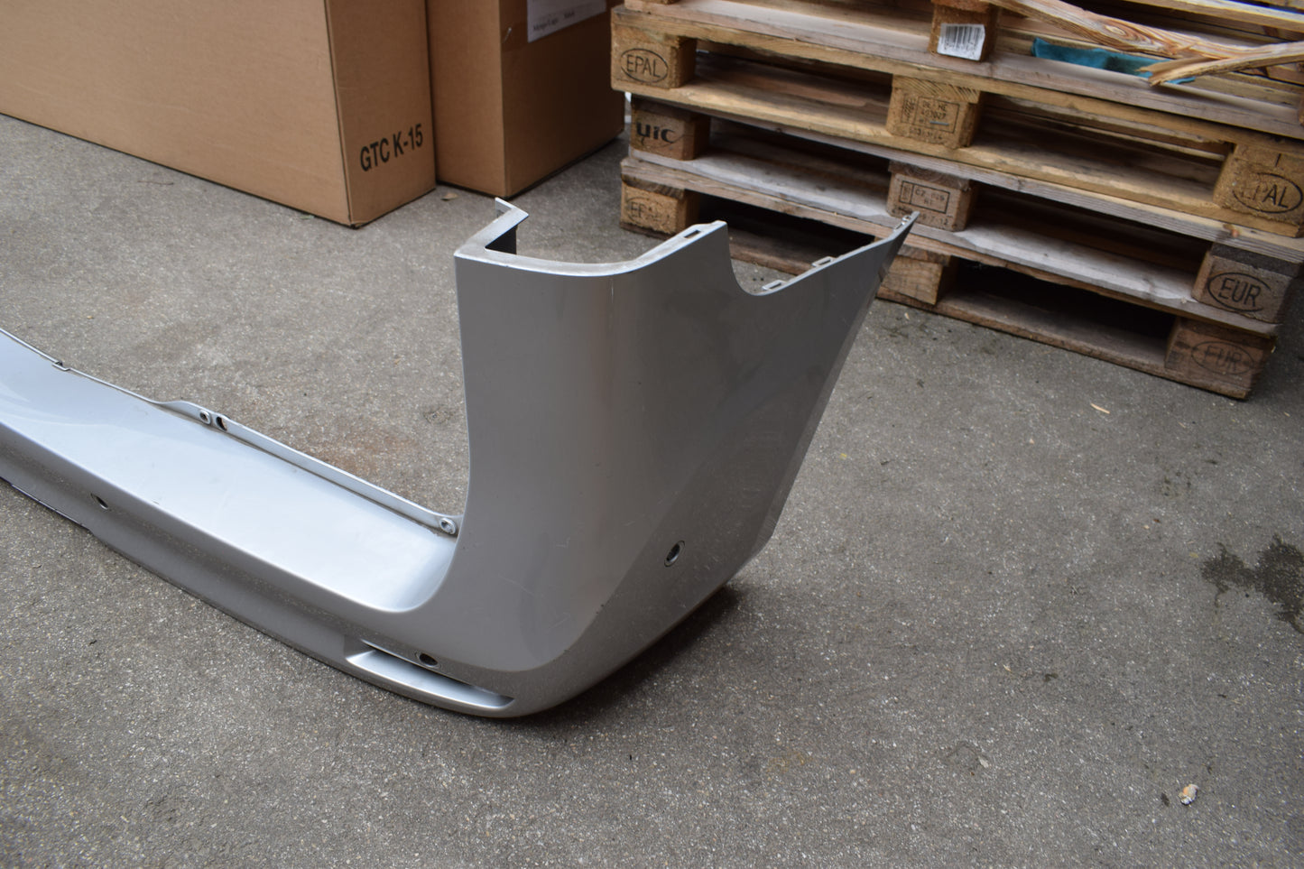 Original Mercedes w447 Vito V Klasse hinten Silber Kompakt A4478803505