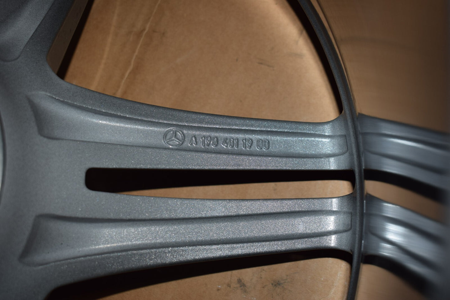 1x Original Mercedes c190 GT Alufelge 20 Zoll A1904011900 12Jx20 ET46