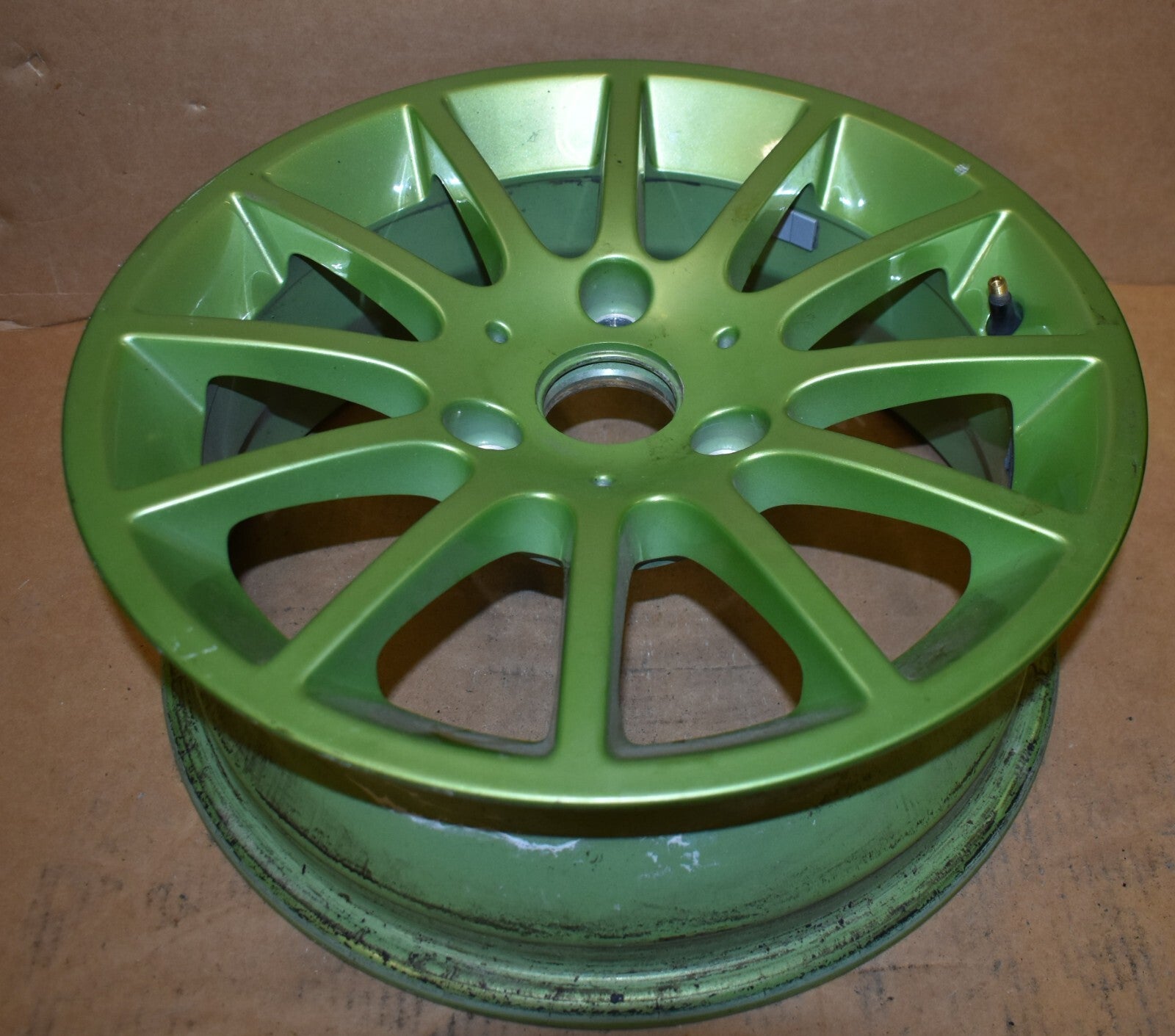 1x Original SMART w451 Alufelge Felge a4514010402 5,5Jx15H2 ET22