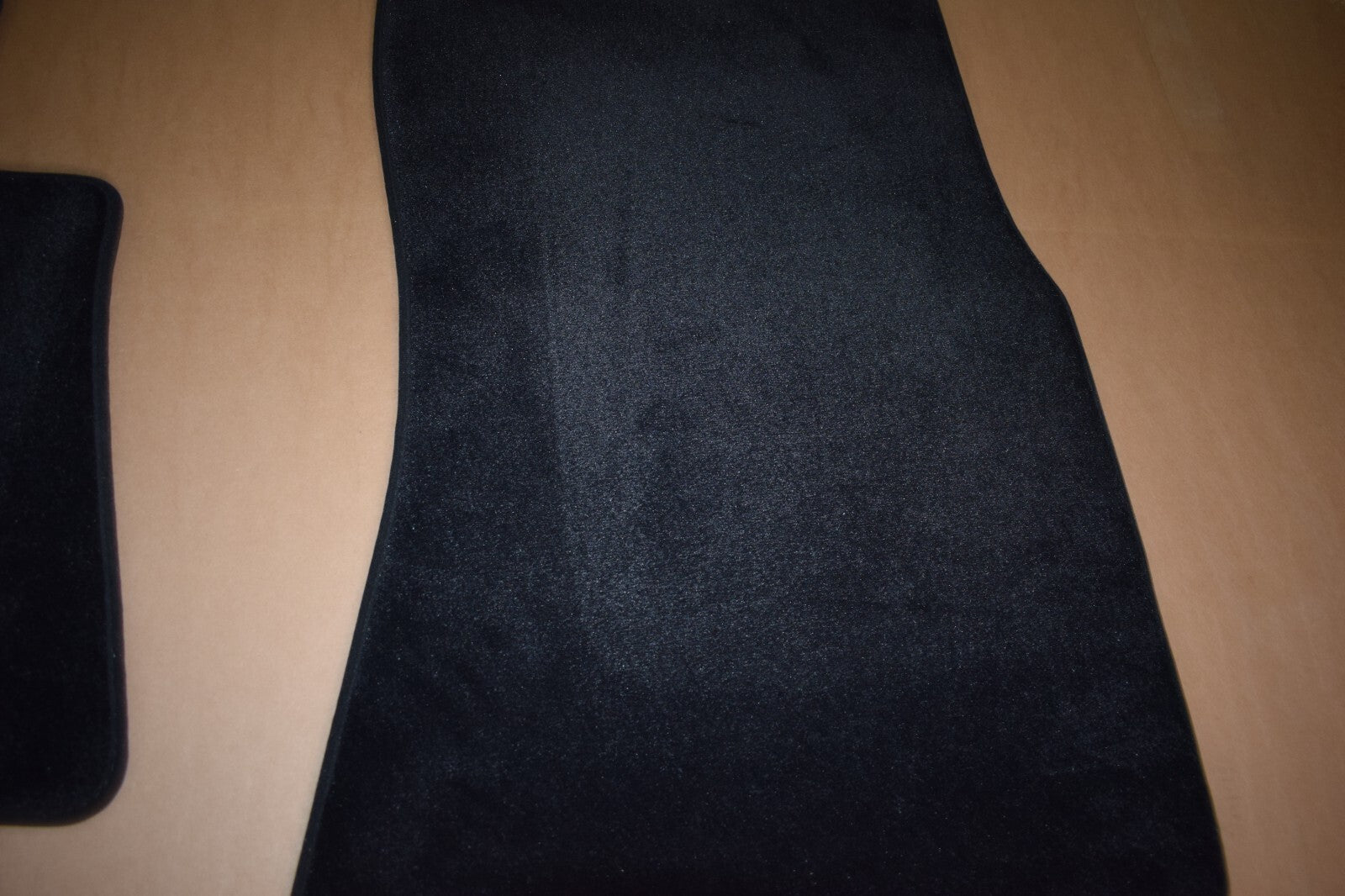 Original Rolls Royce RR31 Cullinan Fußmatten Floor mats schwarz Velour