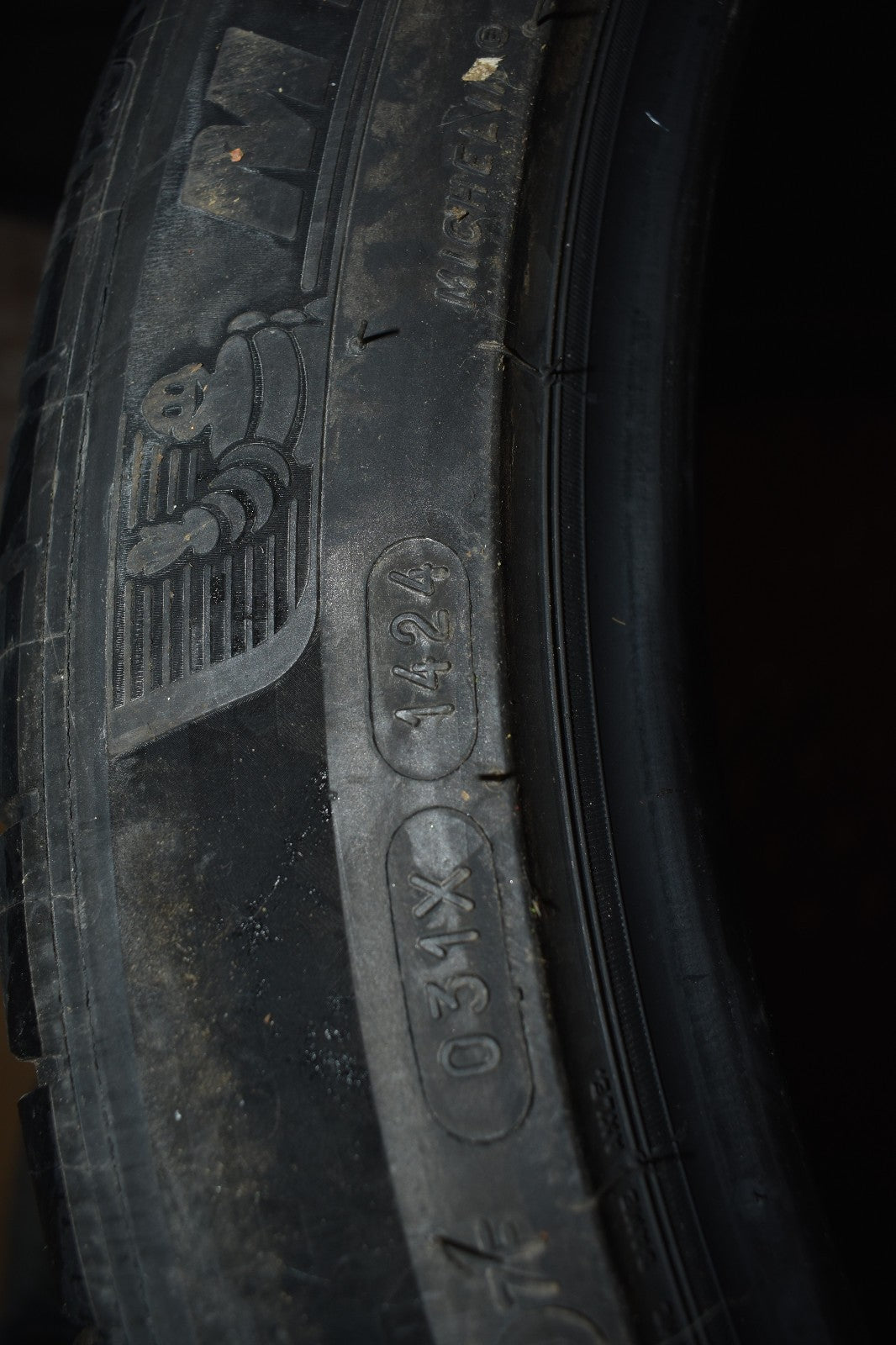 2x Michelin PILOT SPORT 4S MO1A 265 40 ZR 20 104Y XL neuwertig bj 2024