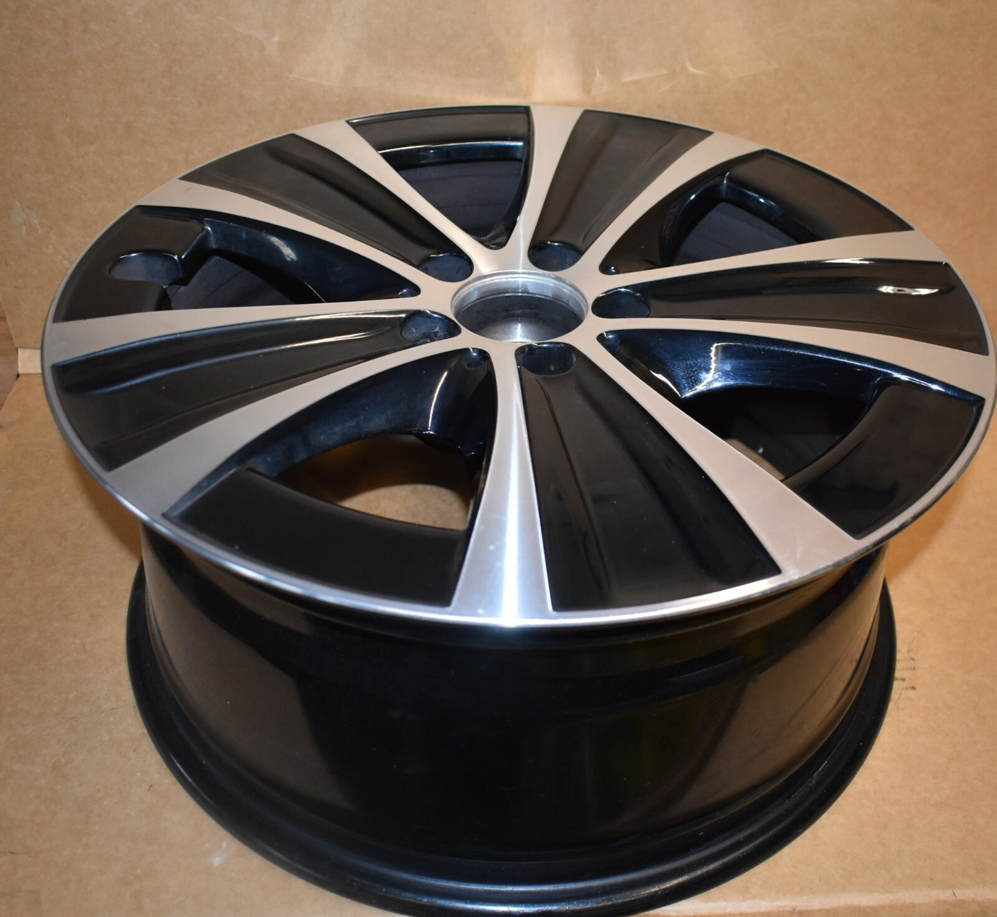 1x Original Mercedes Alufelge w213 E Klasse A2134013700 8Jx18 ET43 Felge  213