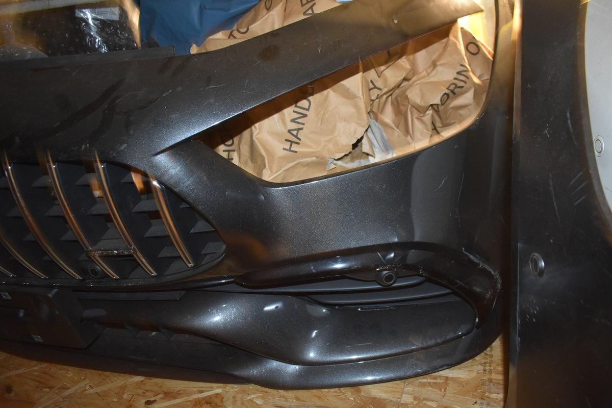Original Mercedes GT 4 Türer X290 AMG 53 Stoßstange vorne Stoßfänger