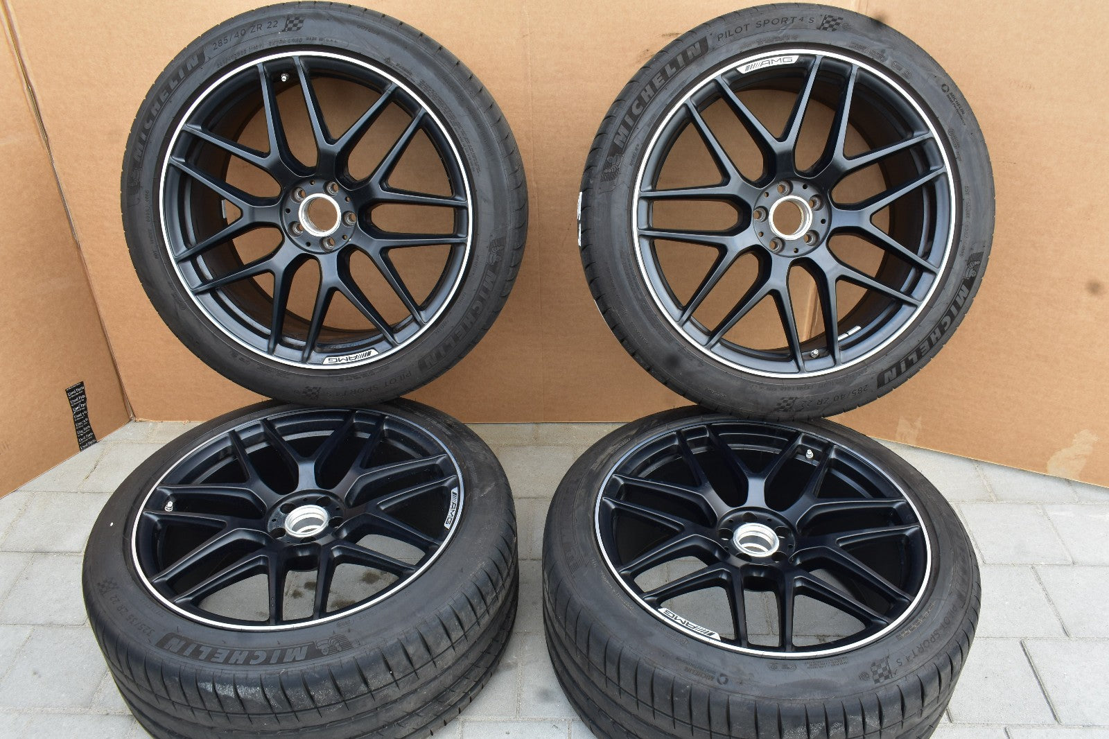 Original Mercedes w167 GLS X167 AMG Räder Sommer Kreuzspeichen schwarz Matt 22
