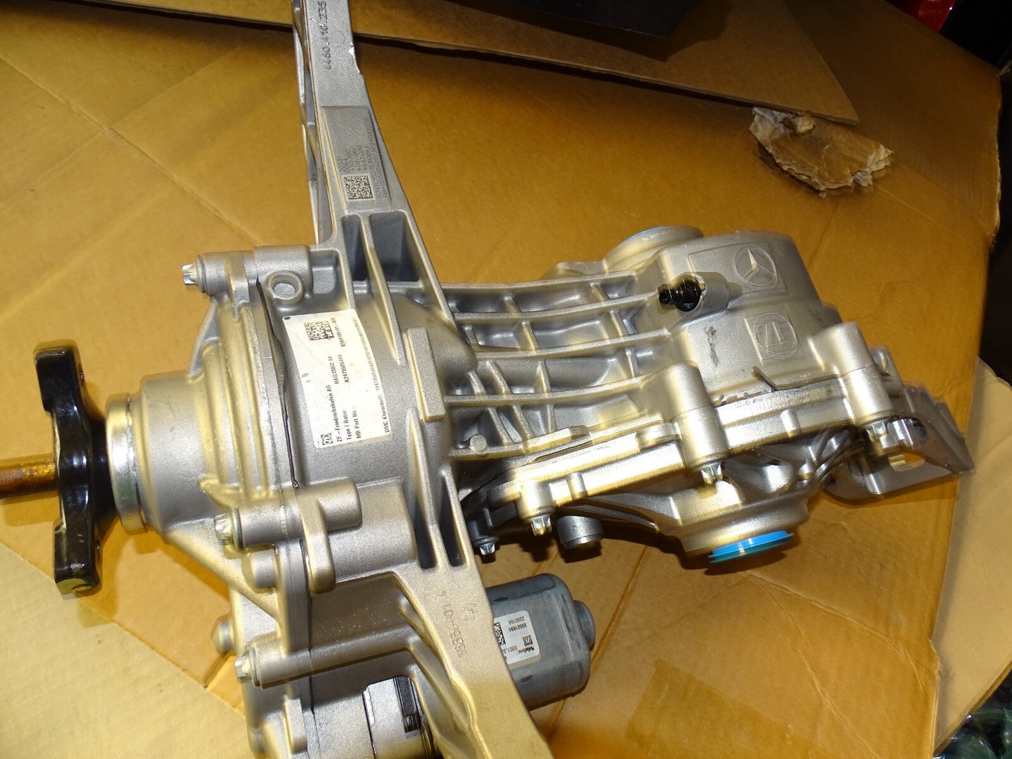 A2473502702  A2473502503 differential  mercedes amg a b klasse cla A2473504504