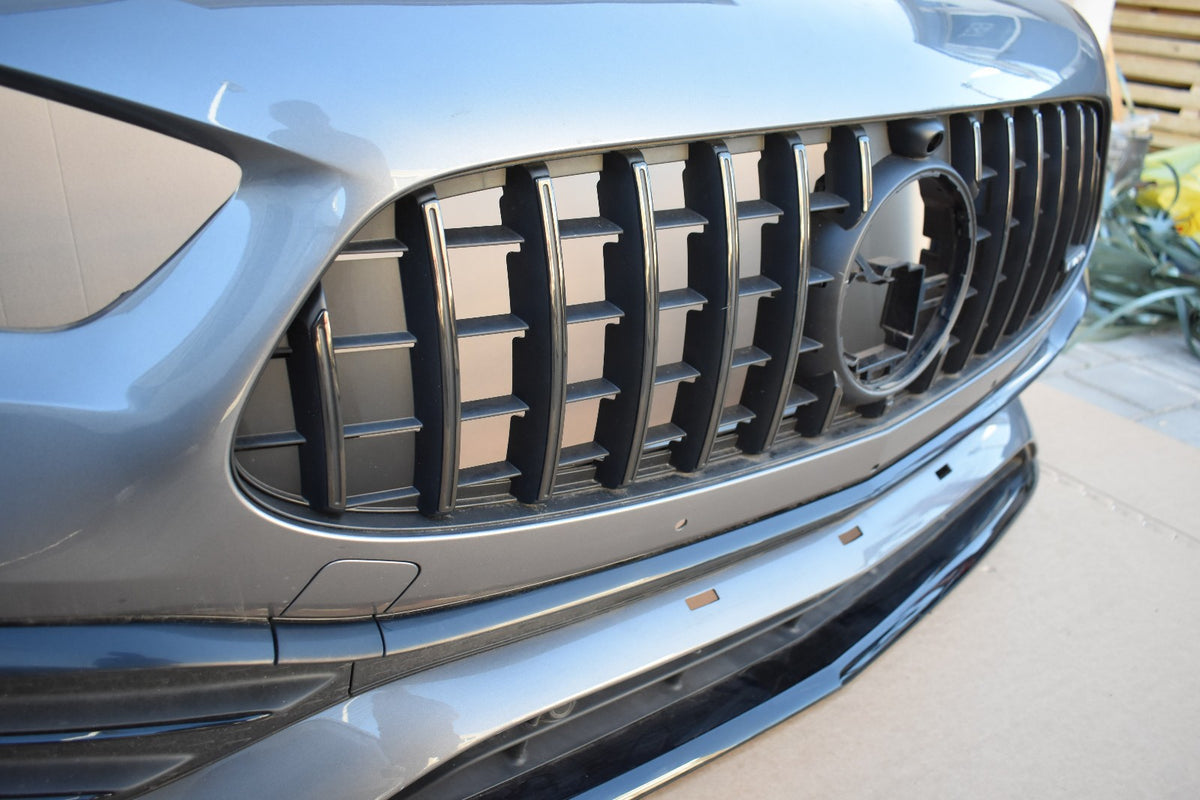 Original Mercedes H247 GLA AMG 45S Stoßstange vorne grau Panamerica Grill