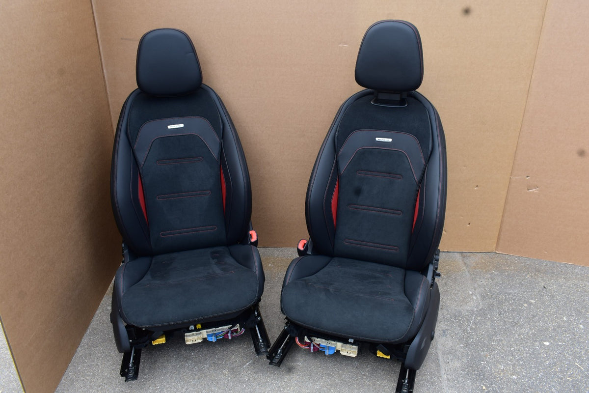 Mercedes wS214 W214 E Klasse T Modell Amg Sitze vorne Ledersitze Massage rot