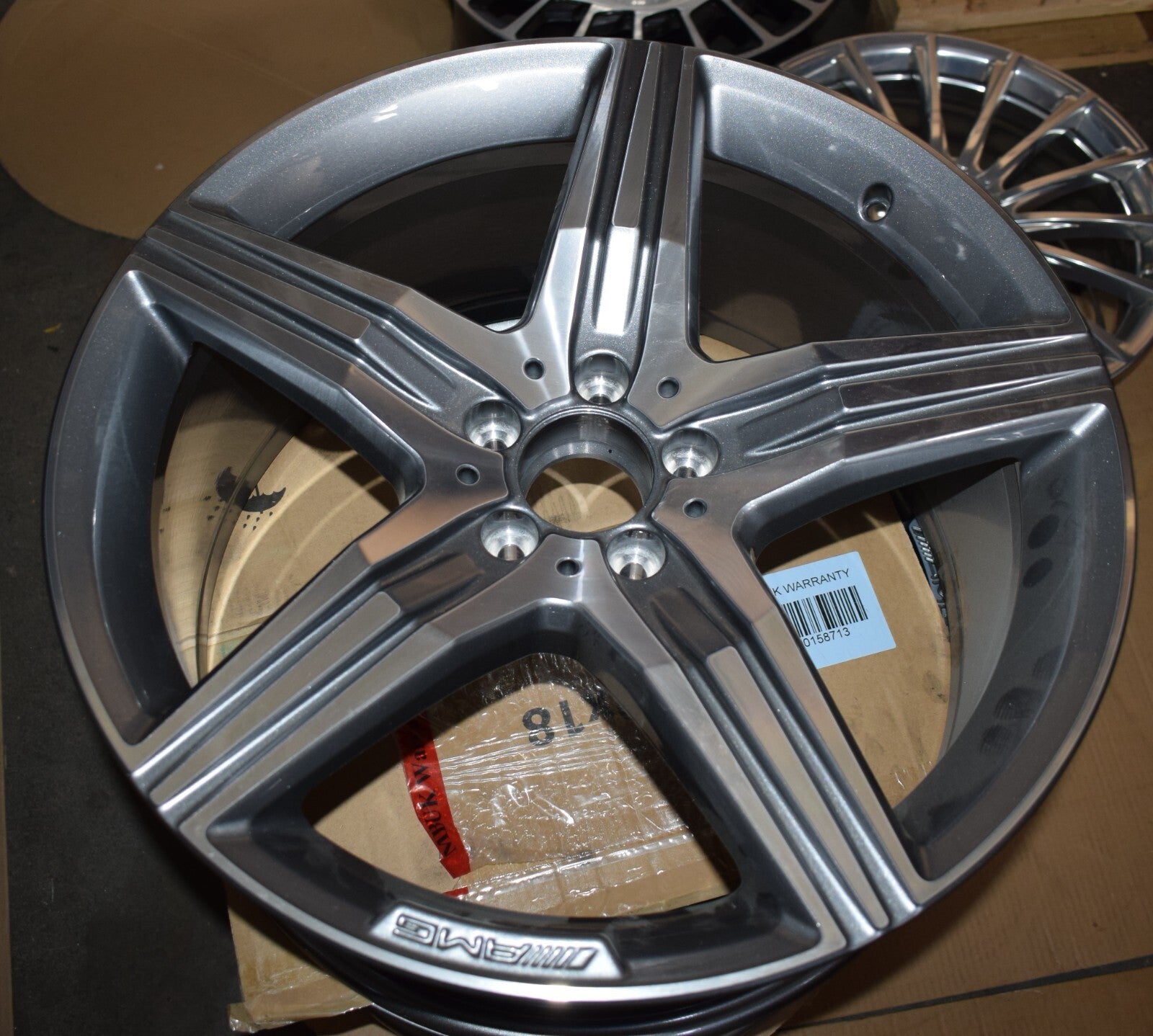 1x Original Mercedes AMG w222 222 S Klasse Alufelge a2224011300 9,5jx20 H2 ET38