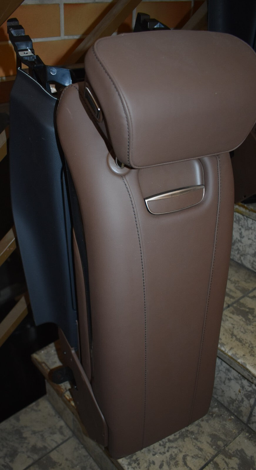 Original Mercedes w222 Mittelkonsole Armlehne hinten Rücksitze Fondlehne S Klass
