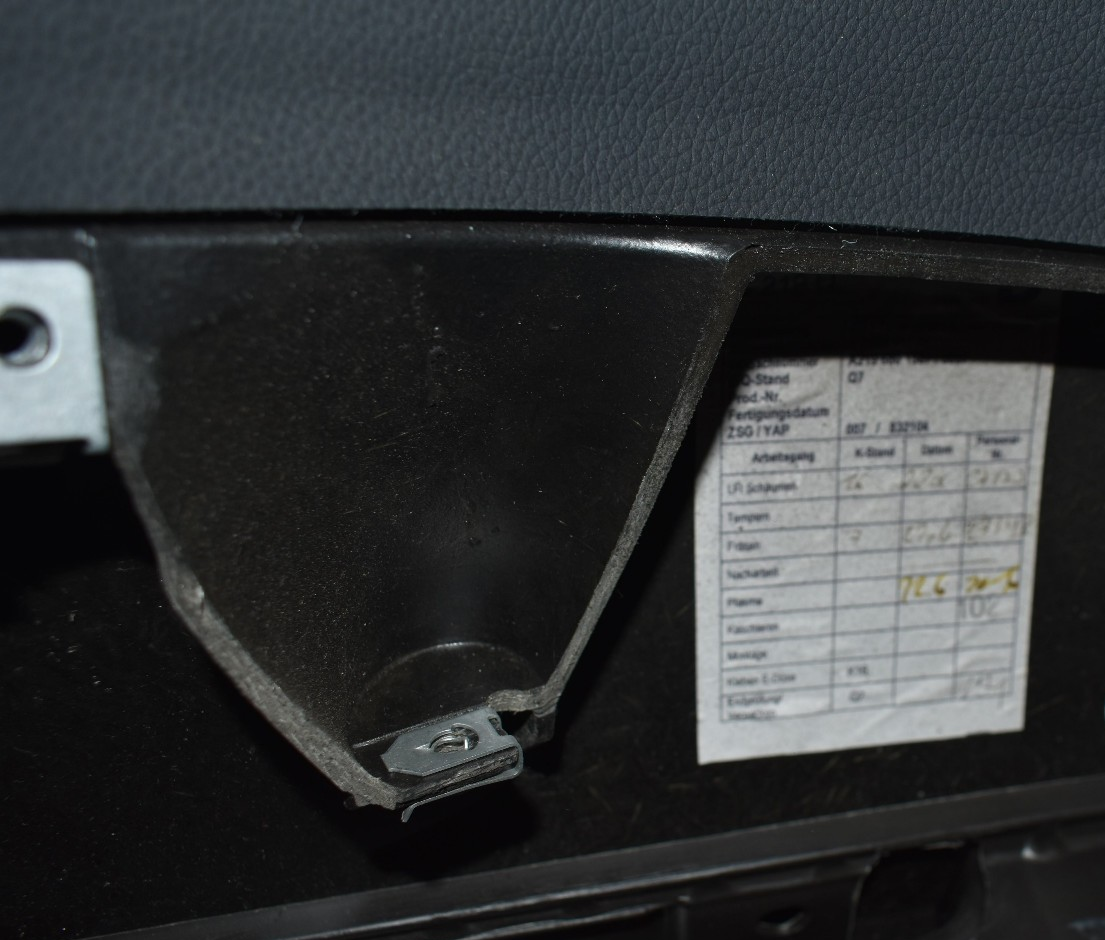 original Mercedes CLS C219 w219 Armaturenbrett Leder Instrumententafel