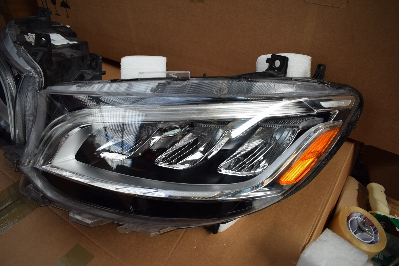 Original Mercedes Sprinter W907 Scheinwerfer LED USA rechts links headLight