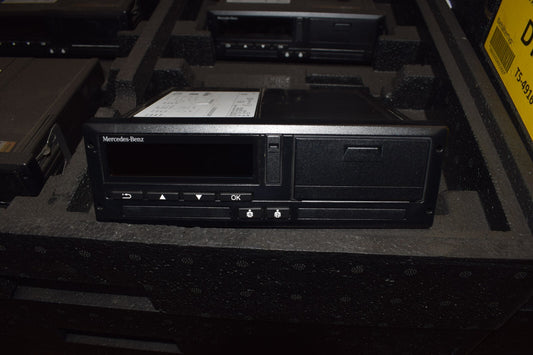 Original Mercedes w447 Sprinter digitaler Fahrtenschreiber VDO EU A9079001506
