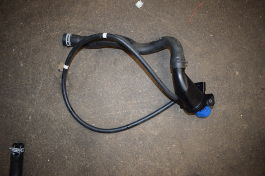 Original Mercedes w447 Tank AdBlue Tankdeckel Einfüllstutzen Schlauch a447470032
