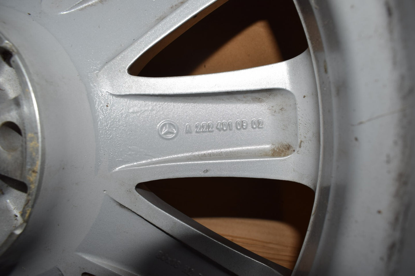 1x Original Mercedes w222 S Klasse Alufelge A2224010902 8Jx18 ET41